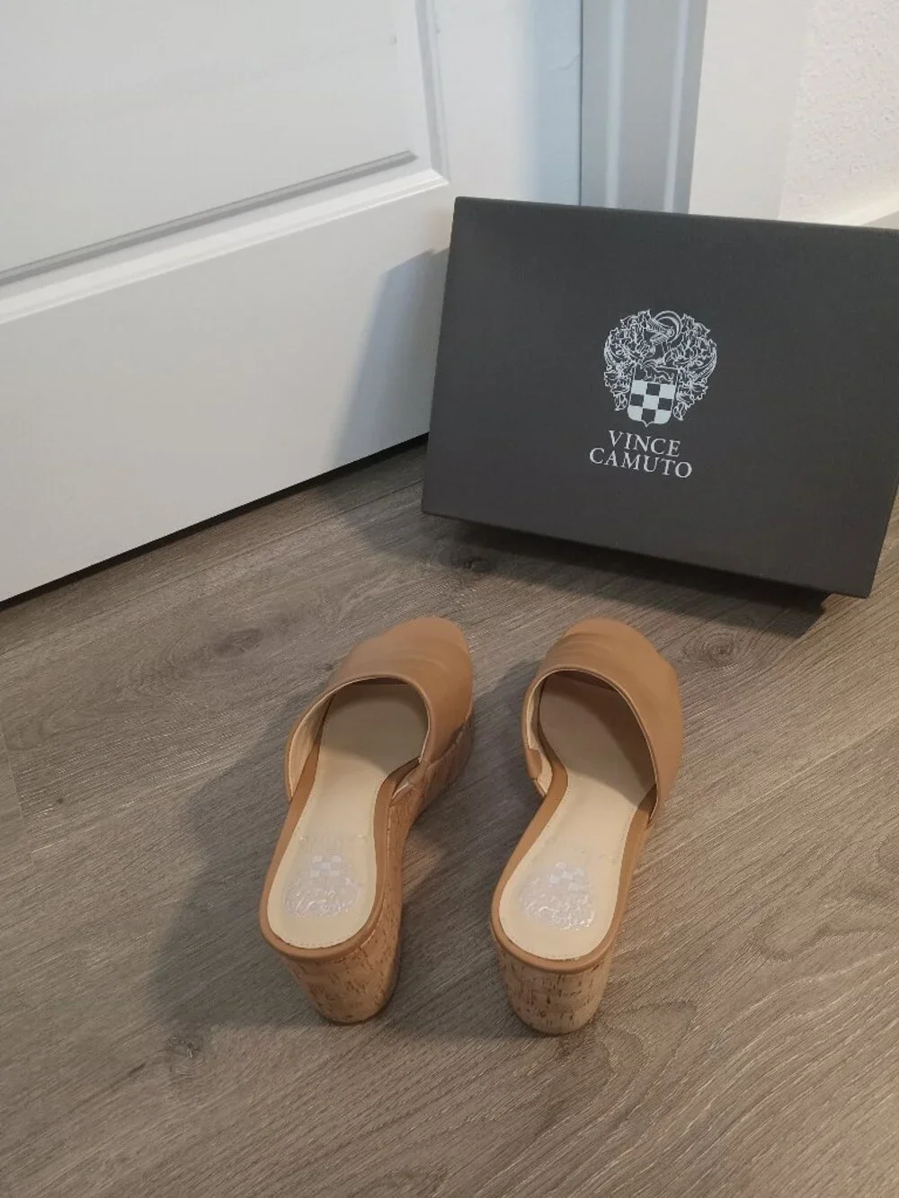 Vince Camuto Gadgen Wedge Sandal, Spiced Sand, Size 7½ M, Worn Once, Like New